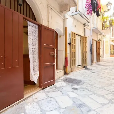 Charming Old Town House Apartament