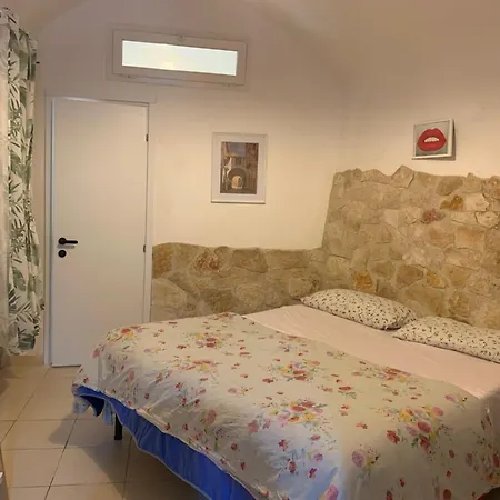 Charming Old Town House Bari